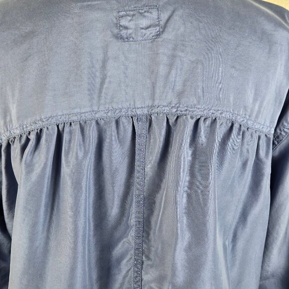 Liz Wear Petite Size Small Blue Button Front Shirt 100% Silk Round Neck Long Slv - Picture 7 of 13